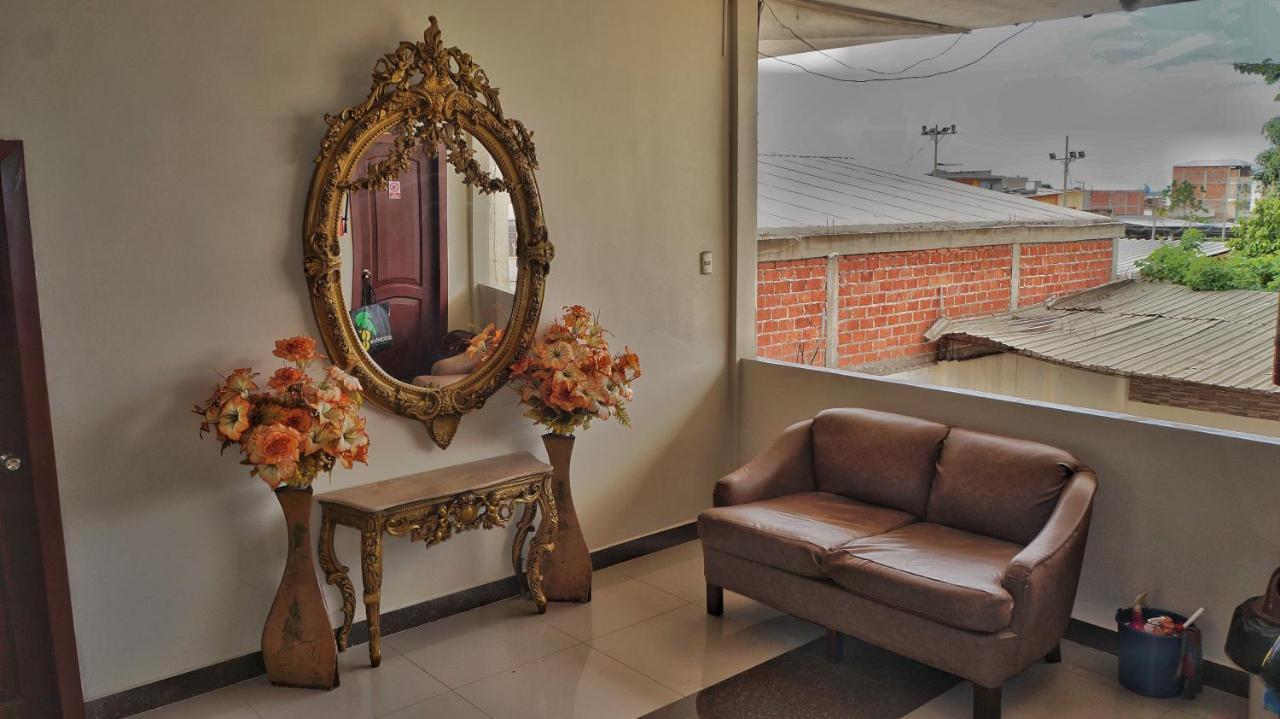 Vallejo Hotel Huaquillas Kültér fotó