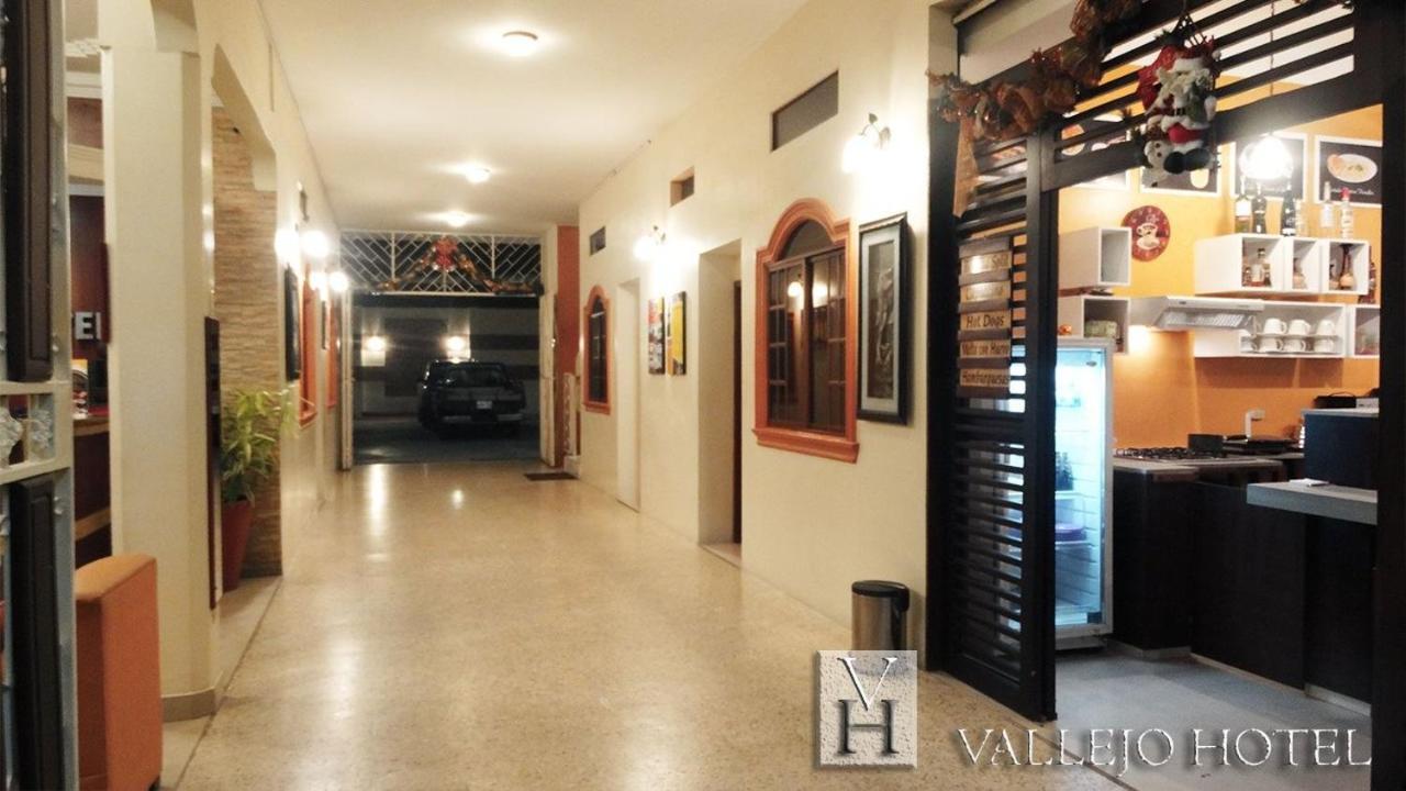 Vallejo Hotel Huaquillas Kültér fotó