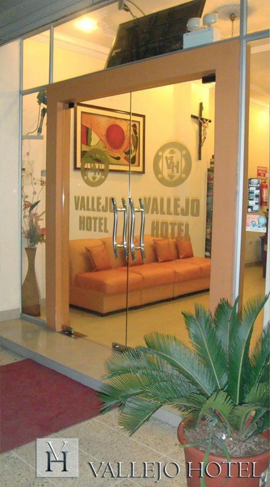 Vallejo Hotel Huaquillas Kültér fotó