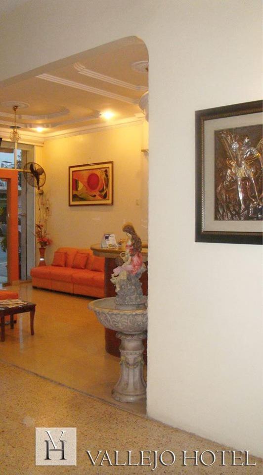 Vallejo Hotel Huaquillas Kültér fotó